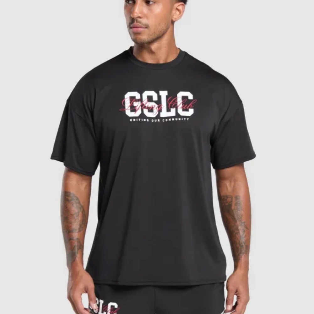 Men’s Gymshark Script Graphic Tshirt 3XL
